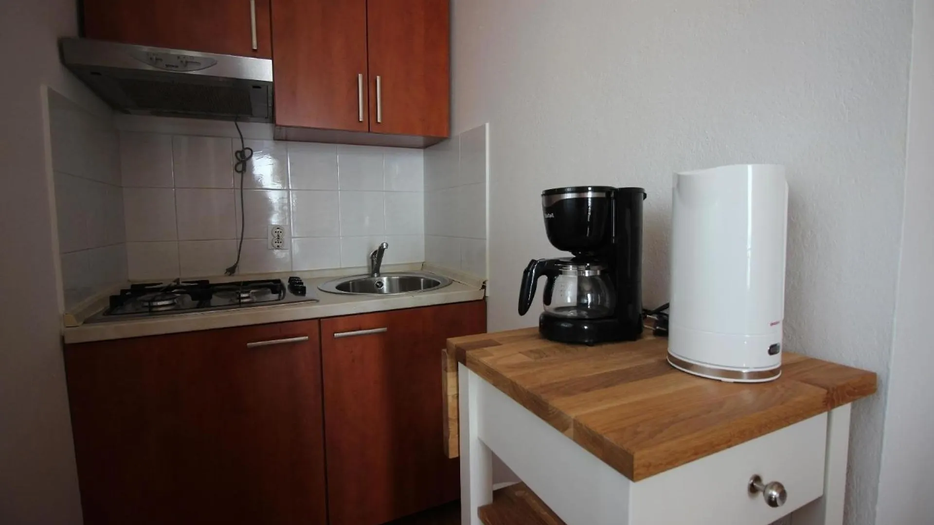 Apartment Fuer Zwei Erwachsene Und Zwei Kinder Novi Vinodolski Croatia