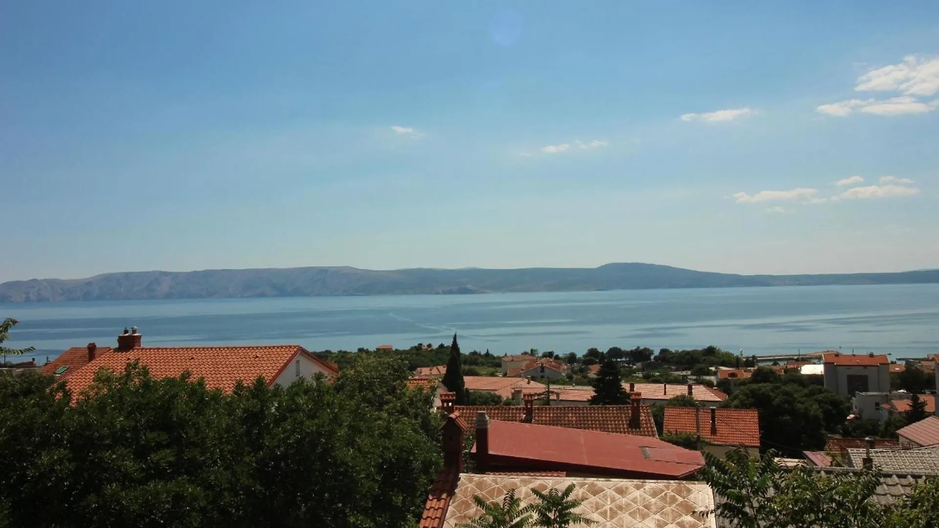 Apartment Fuer Zwei Erwachsene Und Zwei Kinder Novi Vinodolski 0*,  Croatia